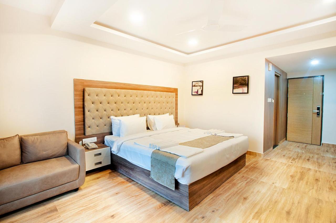 Abm Boutique Hotel By Purple Cloud Dod Jala Esterno foto